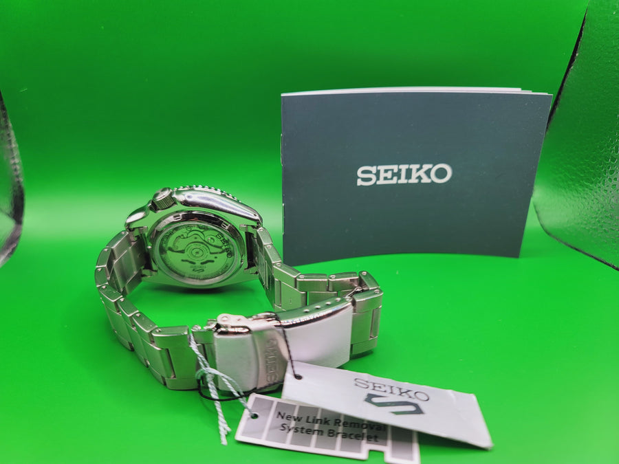 Seiko 5 Sports SRPD51K1 — one of the best-selling Seiko 5 Sports image 4