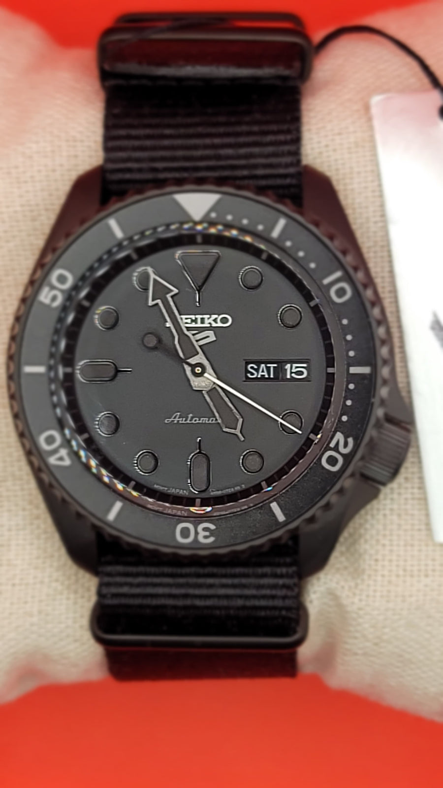 Seiko 5 Sports “Stealth Black” Automatic Diver Style image 4