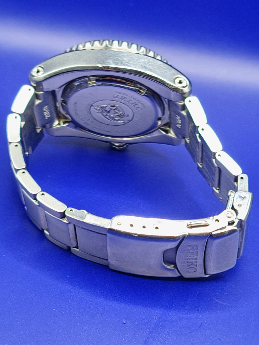 Seiko Kinetic Scuba 200M Pepsi Diver Reference: SKA369P1 / 5M63-0D80 image 4