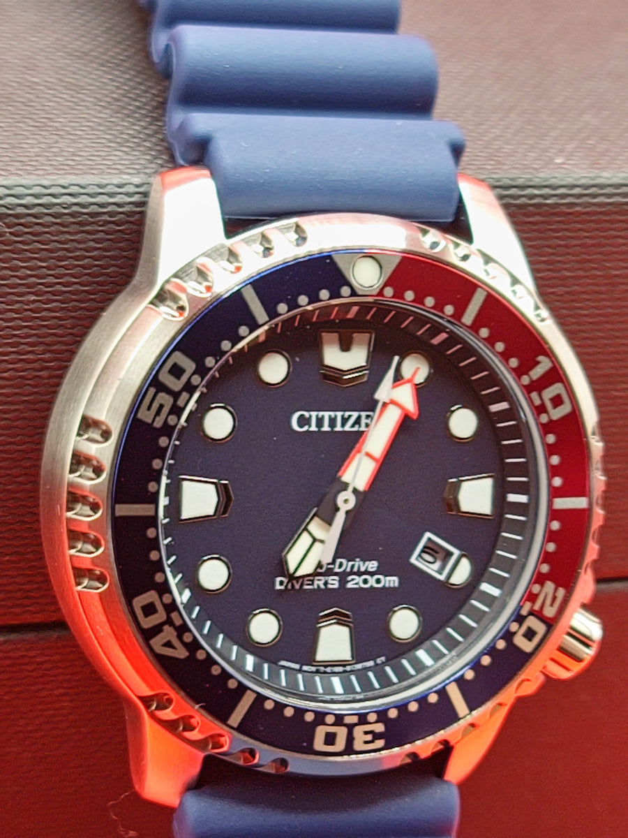 Citizen Promaster Eco-Drive Diver 200m “Pepsi” Reference: BN0159-18X / Caliber E168 image 10