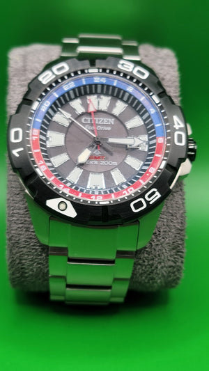 Citizen Promaster Eco-Drive GMT Diver BJ7111-86L — commonly nicknamed the “Promaster GMT Pepsi.” image 7