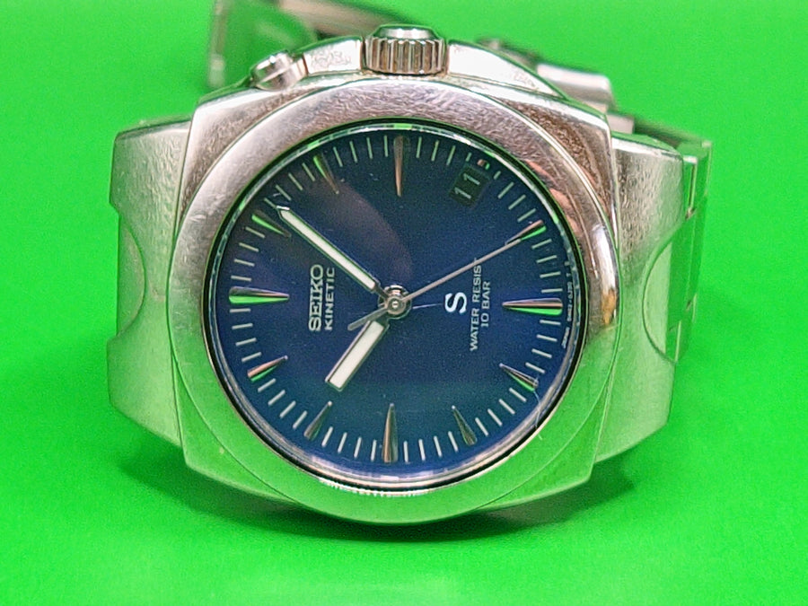 Seiko Kinetic “S” Ref. 5M63-0A30  Blue Sunburst Dial – Early 2000s Japanese Kinetic Classic image 2